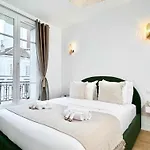 Porte De Versailles - Executive With Lift For 4 * Париж