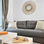 Porte De Versailles - Executive With Lift For 4 * Париж
