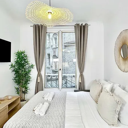 Brand New Flat Near Eiffel Tower Appartement Parijs